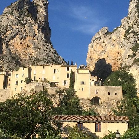Hotel Particulier Des Lumieres Moustiers-Sainte-Marie Dış mekan fotoğraf