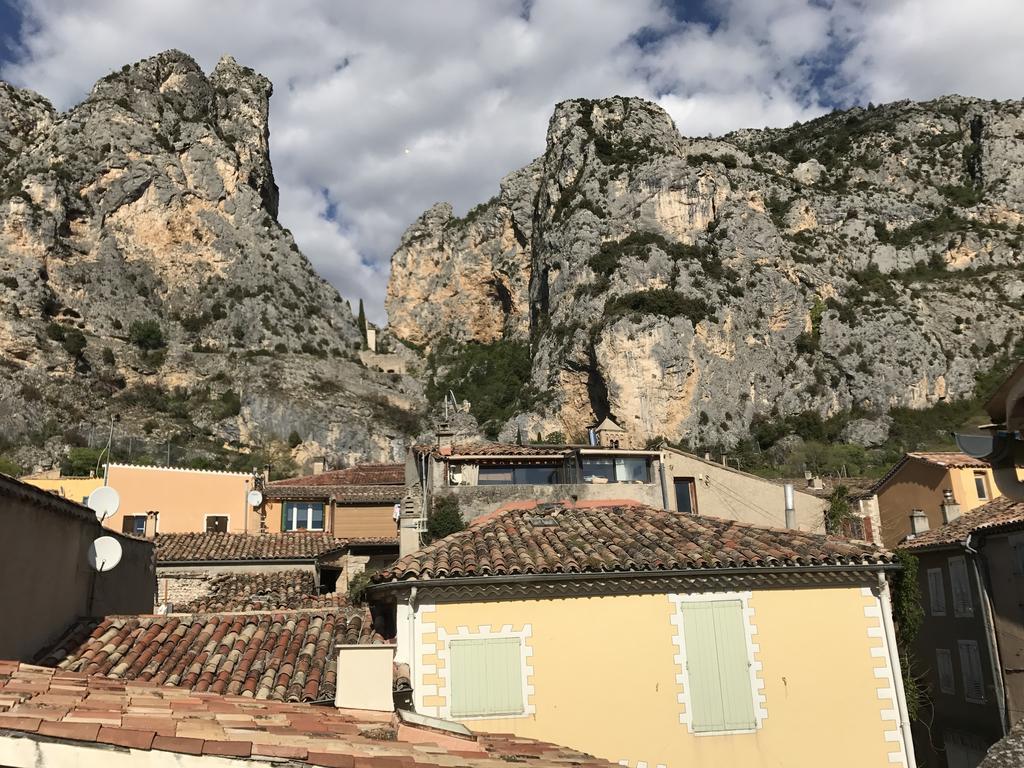 Hotel Particulier Des Lumieres Moustiers-Sainte-Marie Dış mekan fotoğraf